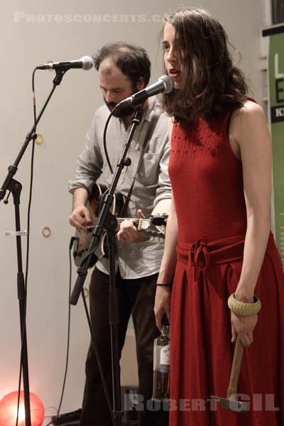 ARLT - 2012-09-07 - PARIS - Boutique Agnes B. - 